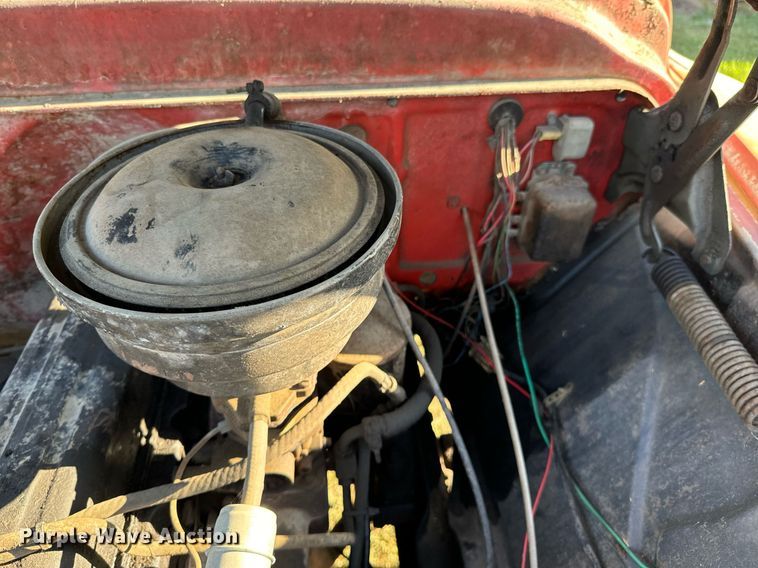 image for item DX1237 1958 Chevrolet 60 Viking grain truck