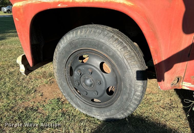 image for item DX1237 1958 Chevrolet 60 Viking grain truck