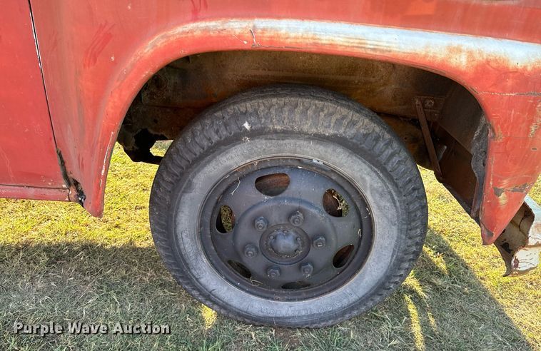 image for item DX1237 1958 Chevrolet 60 Viking grain truck