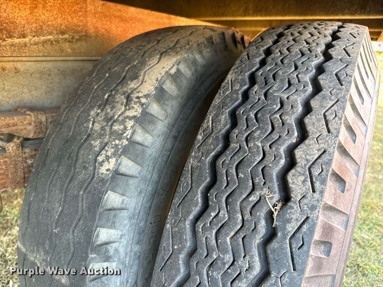 image for item DX1237 1958 Chevrolet 60 Viking grain truck