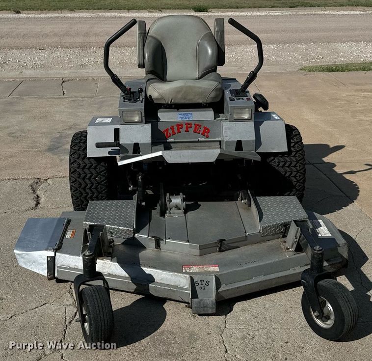 image for item DX3601 Zipper STS-2809K ZTR lawn mower