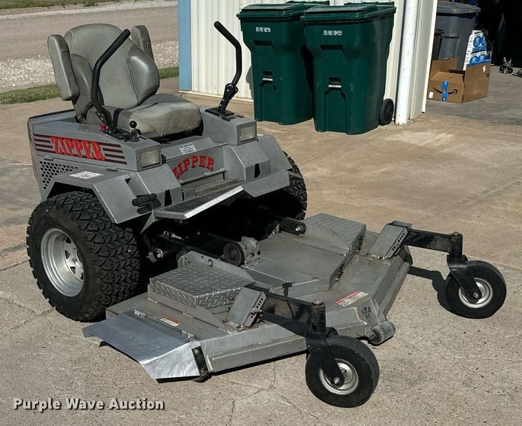 image for item DX3601 Zipper STS-2809K ZTR lawn mower