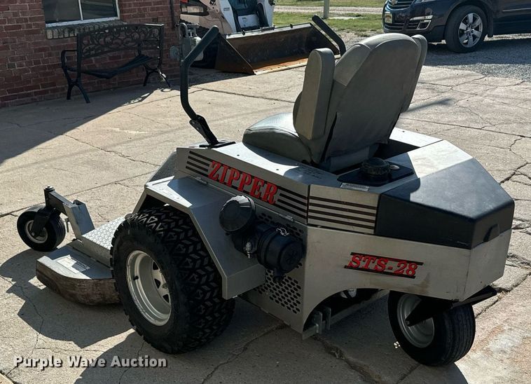 image for item DX3601 Zipper STS-2809K ZTR lawn mower