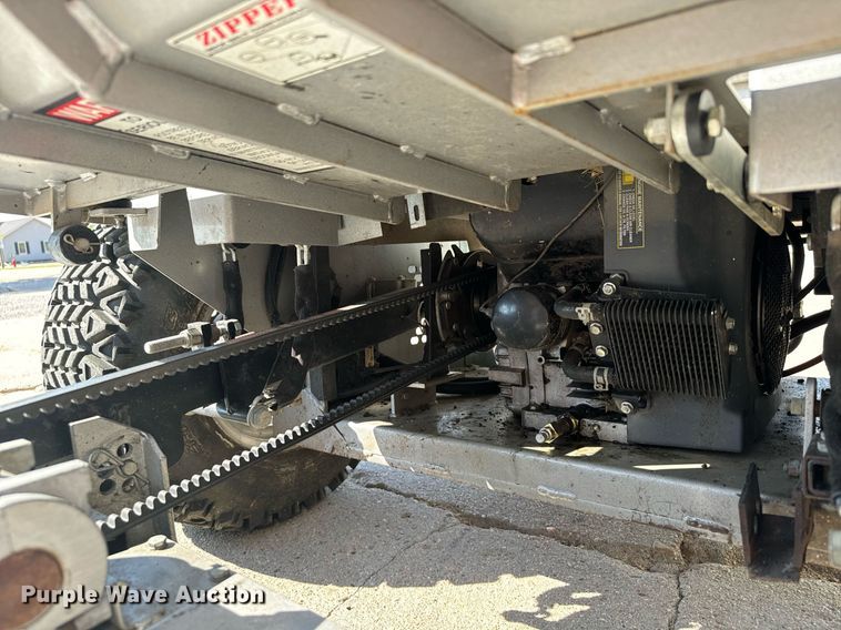 image for item DX3601 Zipper STS-2809K ZTR lawn mower