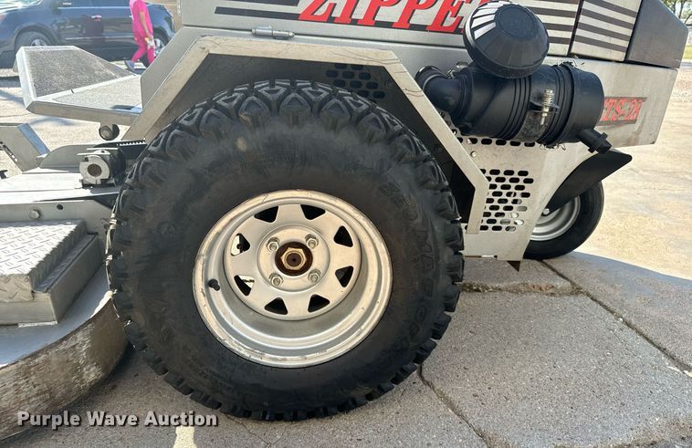 image for item DX3601 Zipper STS-2809K ZTR lawn mower