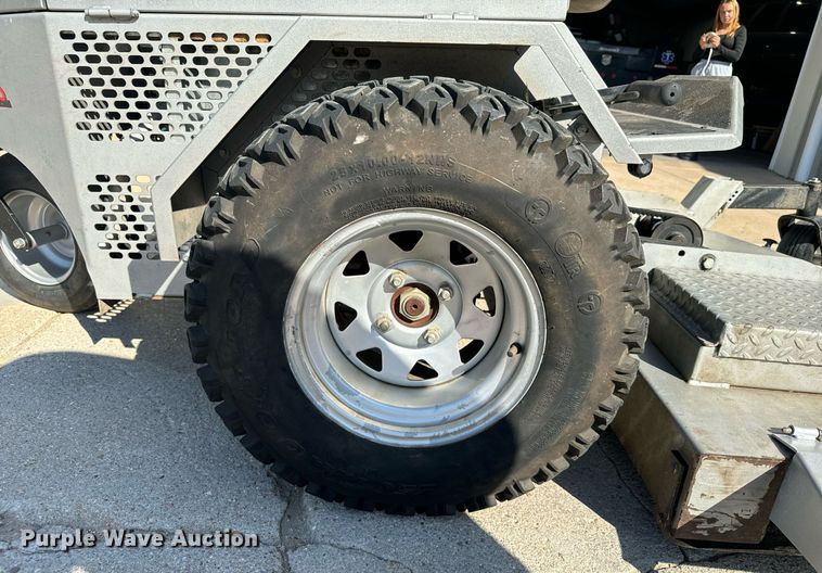 image for item DX3601 Zipper STS-2809K ZTR lawn mower