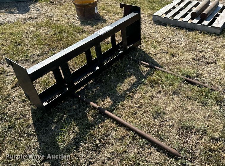 image for item EE7595 Bale spear