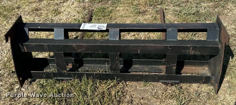 image for item EE7595 Bale spear