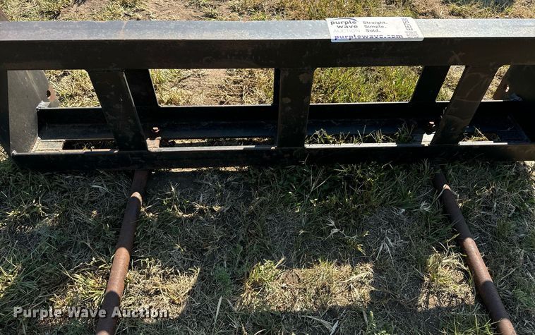 image for item EE7595 Bale spear