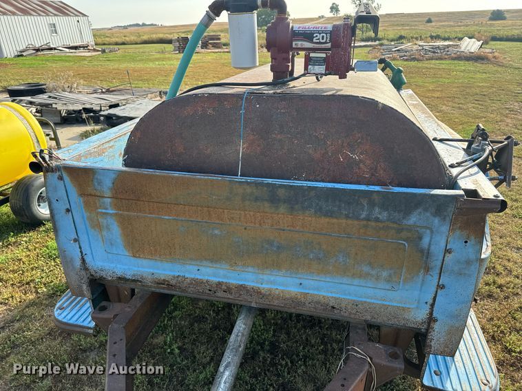 image for item EE7647 Pickup truck bed trailer