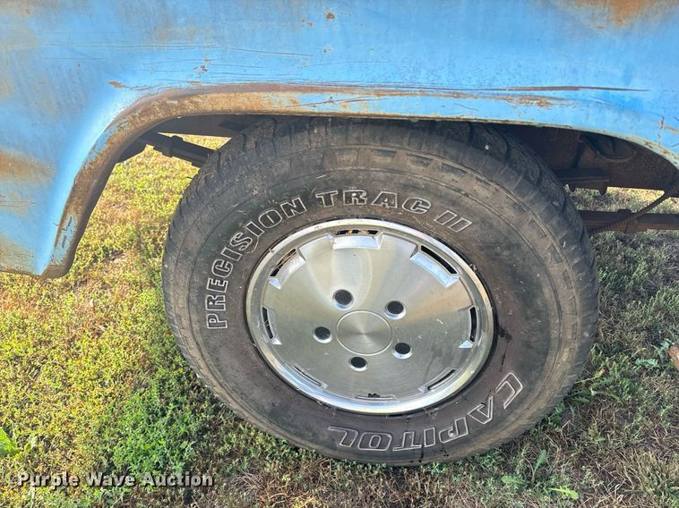 image for item EE7647 Pickup truck bed trailer