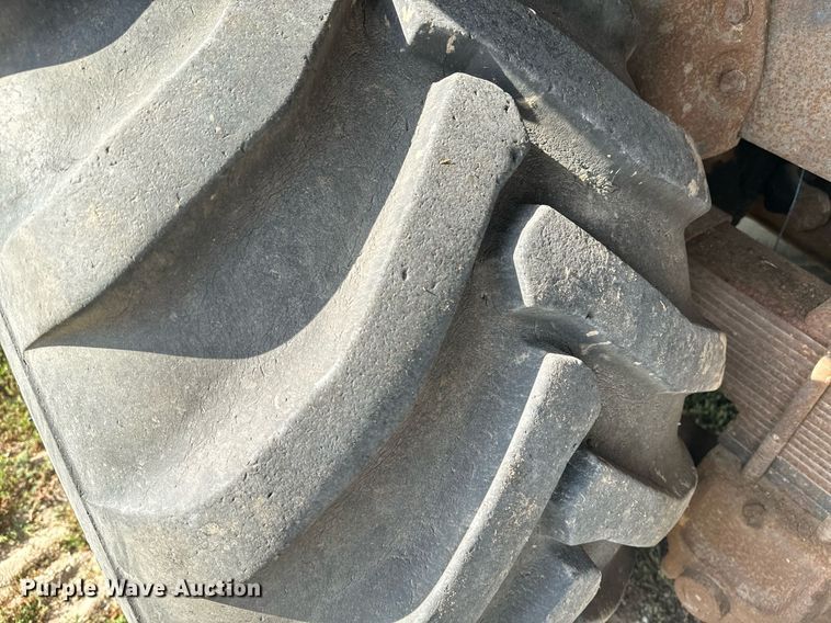 image for item EE7652 1990 International 2554 manure spreader truck