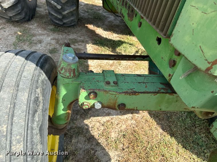 image for item EE7653 1978 John Deere 4440H tractor