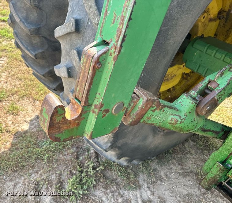 image for item EE7653 1978 John Deere 4440H tractor