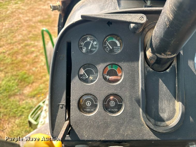 image for item EE7653 1978 John Deere 4440H tractor