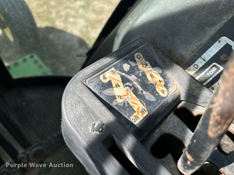 image for item EE7653 1978 John Deere 4440H tractor