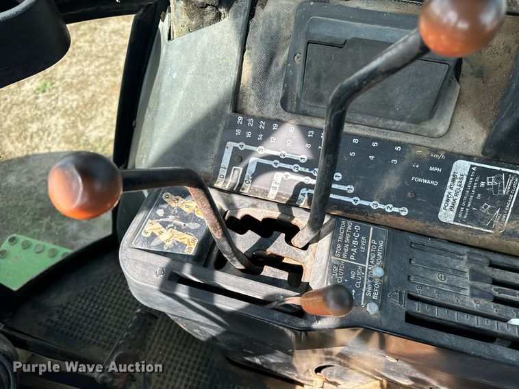 image for item EE7653 1978 John Deere 4440H tractor