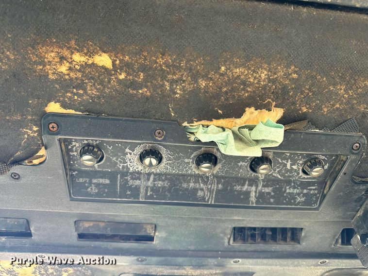 image for item EE7653 1978 John Deere 4440H tractor