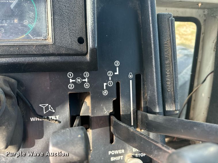 image for item EE7656 1979 Case 4690 4WD tractor