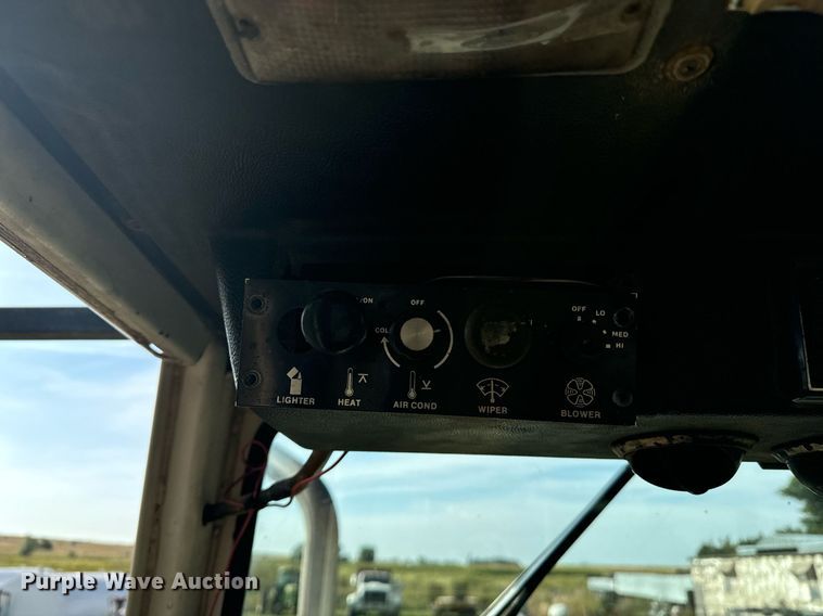 image for item EE7656 1979 Case 4690 4WD tractor