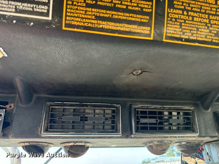 image for item EE7656 1979 Case 4690 4WD tractor