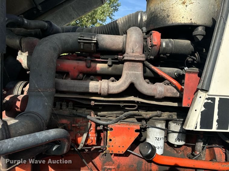 image for item EE7656 1979 Case 4690 4WD tractor