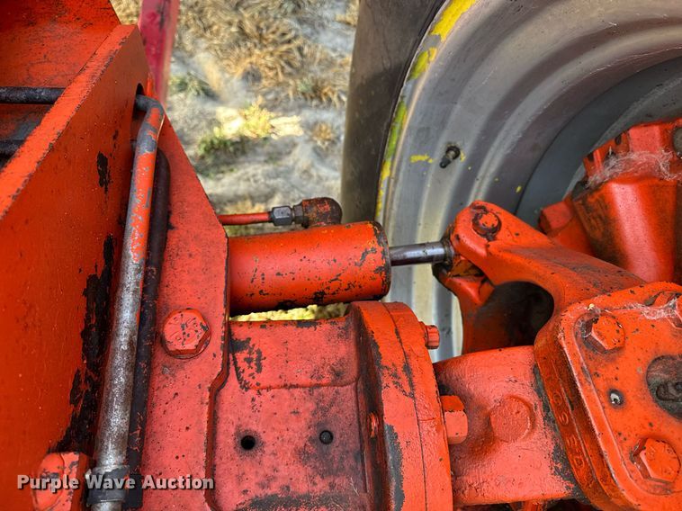 image for item EE7656 1979 Case 4690 4WD tractor