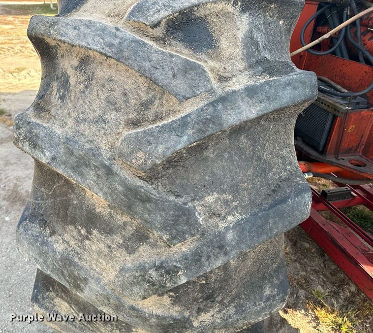 image for item EE7656 1979 Case 4690 4WD tractor