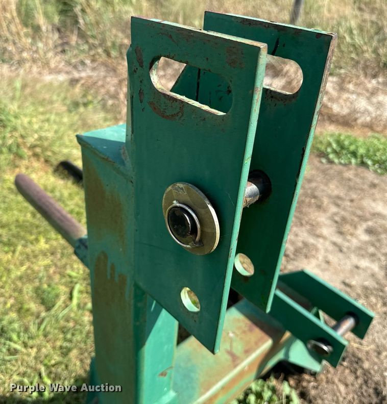 image for item EE7657 Bale spear