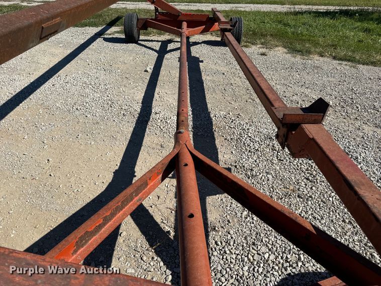 image for item EH7006 Unverferth HT12 header trailer