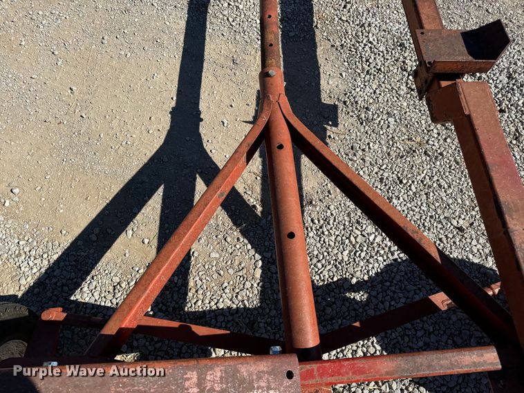 image for item EH7006 Unverferth HT12 header trailer