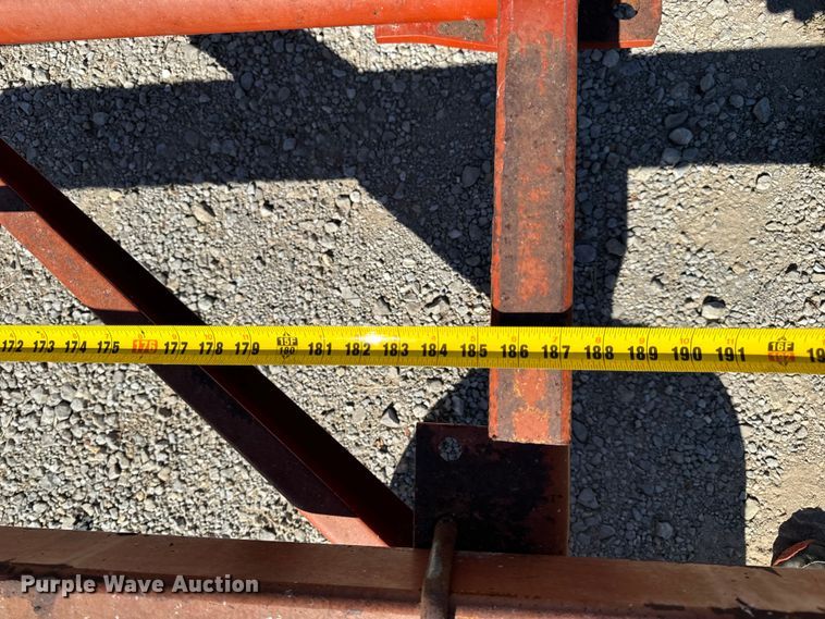 image for item EH7006 Unverferth HT12 header trailer