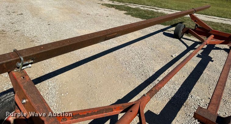 image for item EH7006 Unverferth HT12 header trailer