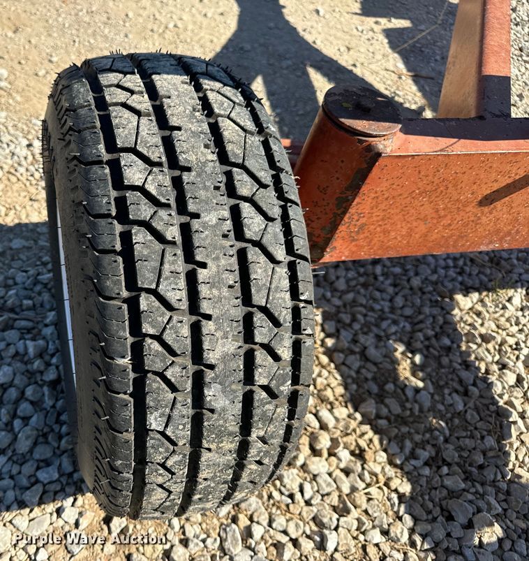 image for item EH7006 Unverferth HT12 header trailer