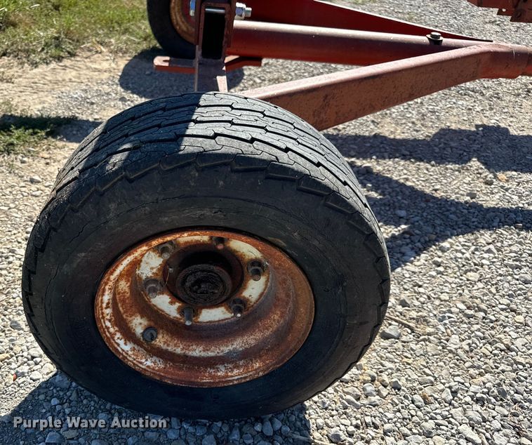 image for item EH7006 Unverferth HT12 header trailer