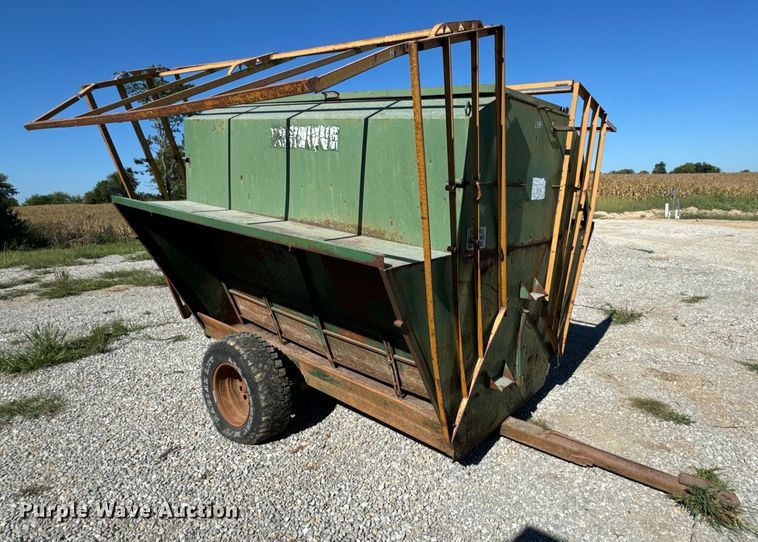 image for item EH7007 Creep feeder