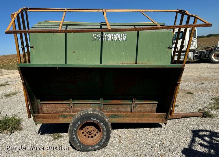 image for item EH7007 Creep feeder