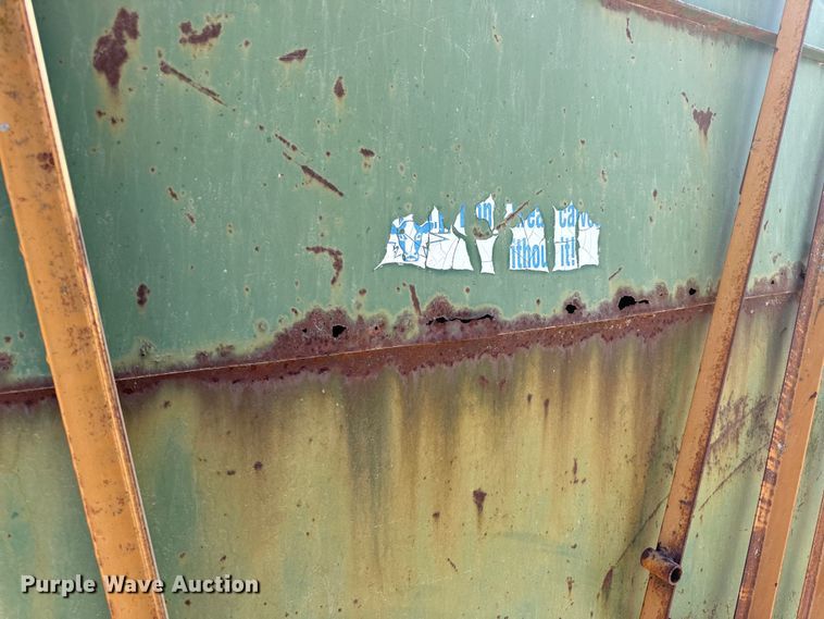 image for item EH7007 Creep feeder