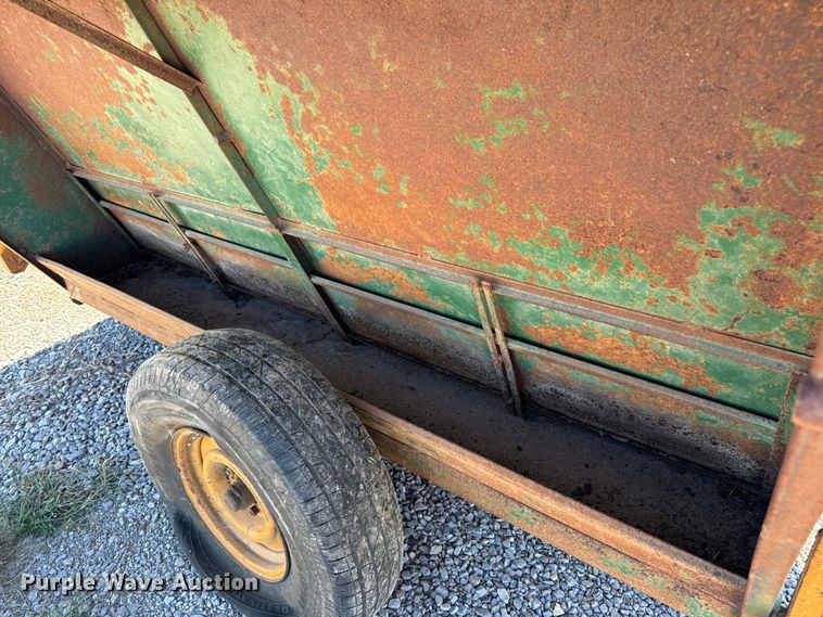 image for item EH7007 Creep feeder