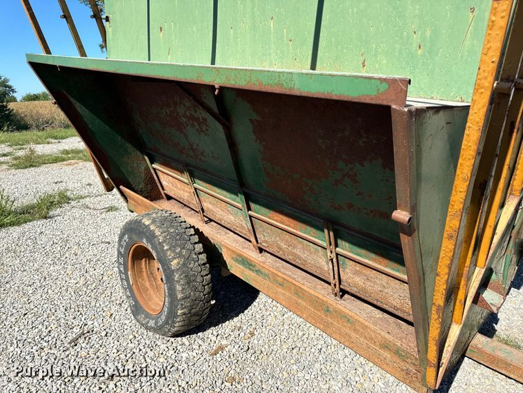 image for item EH7007 Creep feeder