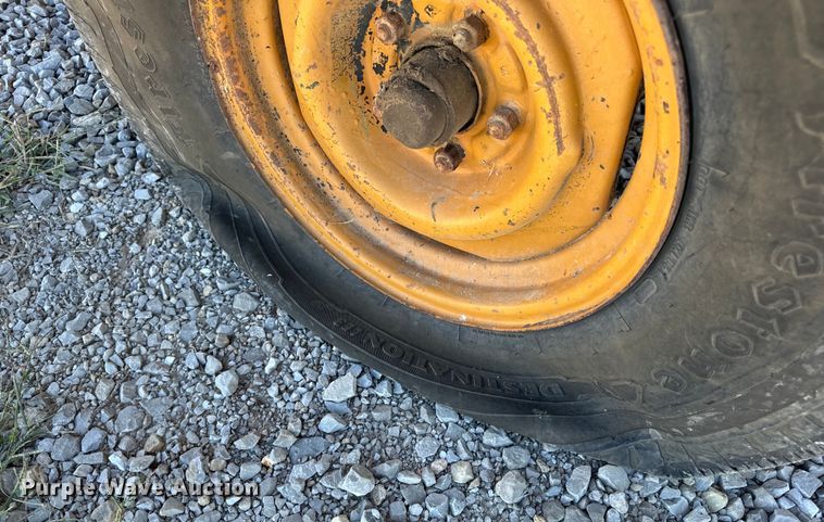 image for item EH7007 Creep feeder