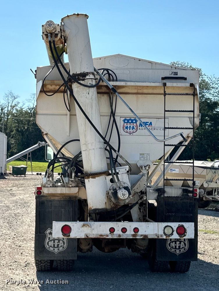 image for item EH7010 2000 Chevrolet C8500 fertilizer delivery truck