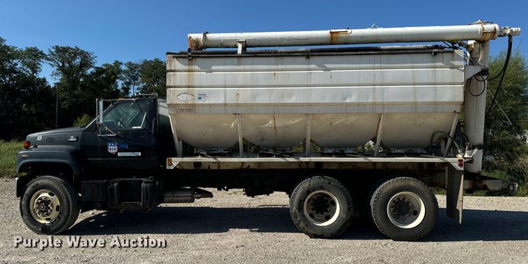 image for item EH7010 2000 Chevrolet C8500 fertilizer delivery truck
