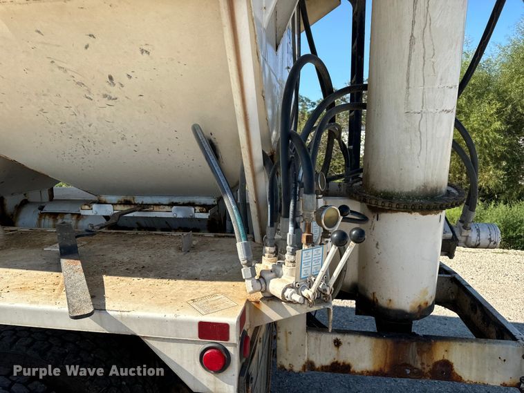 image for item EH7010 2000 Chevrolet C8500 fertilizer delivery truck