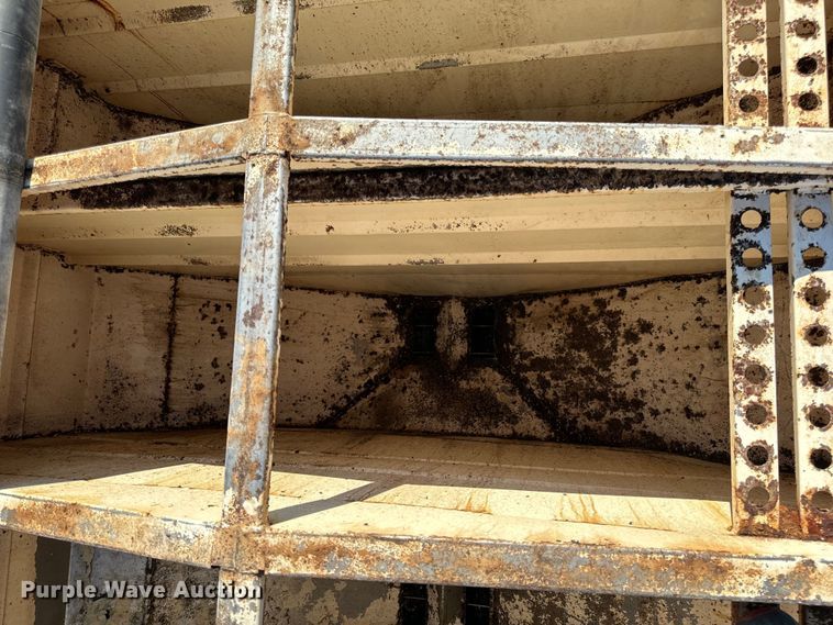 image for item EH7010 2000 Chevrolet C8500 fertilizer delivery truck