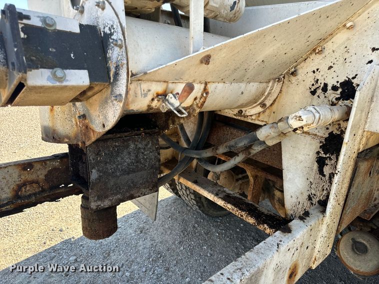 image for item EH7010 2000 Chevrolet C8500 fertilizer delivery truck