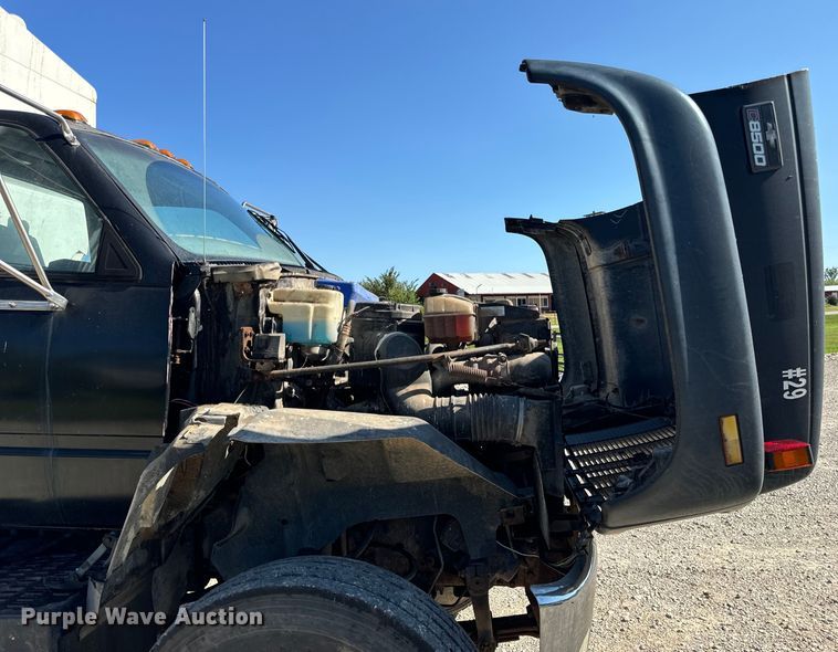 image for item EH7010 2000 Chevrolet C8500 fertilizer delivery truck