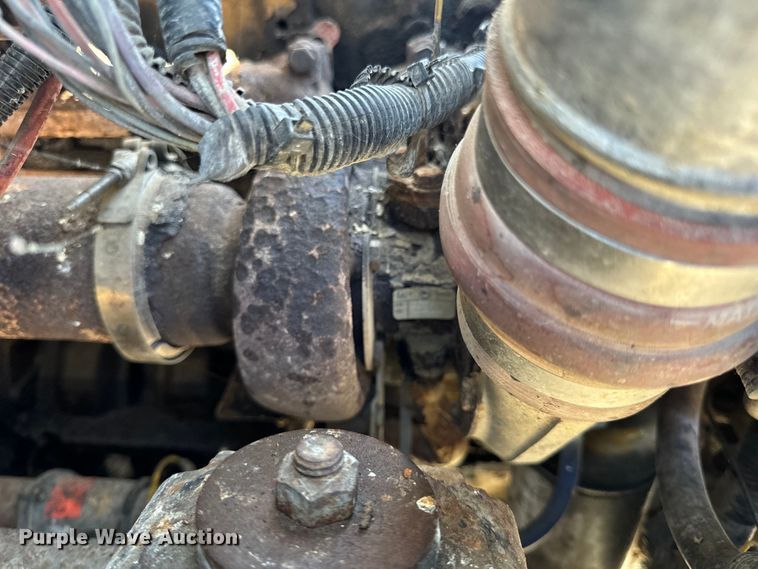 image for item EH7010 2000 Chevrolet C8500 fertilizer delivery truck