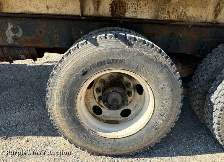 image for item EH7010 2000 Chevrolet C8500 fertilizer delivery truck