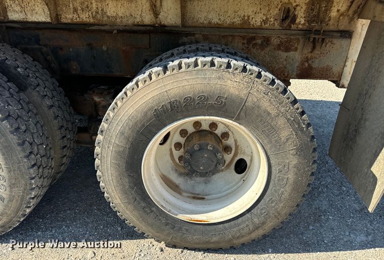 image for item EH7010 2000 Chevrolet C8500 fertilizer delivery truck